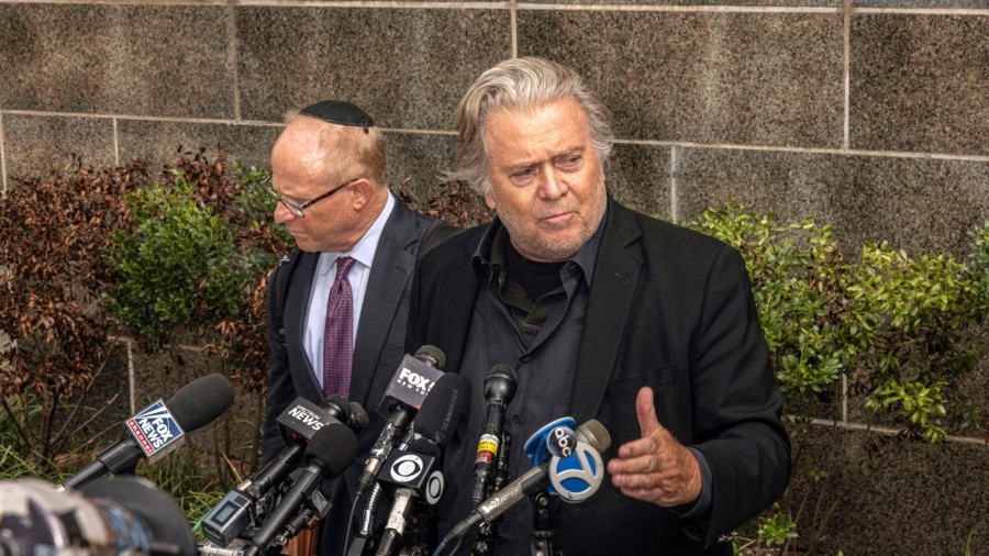 Steve Bannon Pleads Not Guilty to NY Charges, Released on Bail