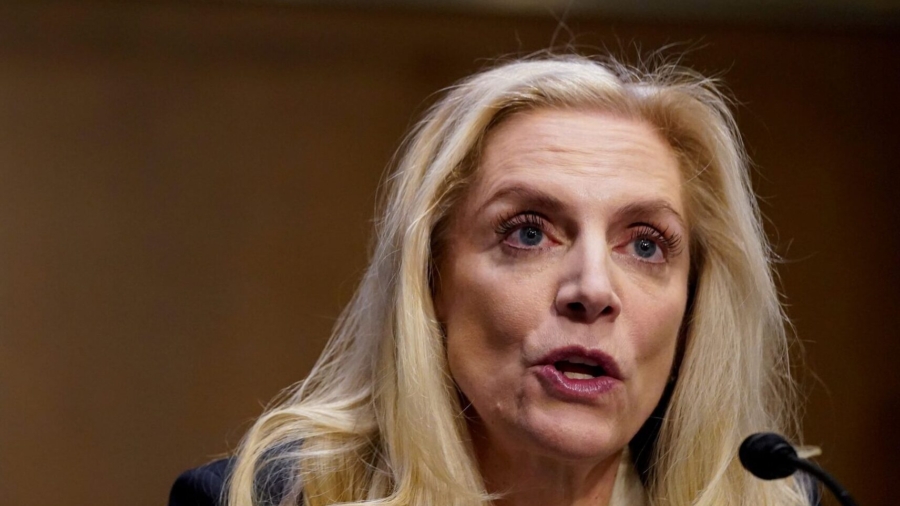 Fed’s Brainard Warns Against Premature Rate Cuts in Face of High Inflation