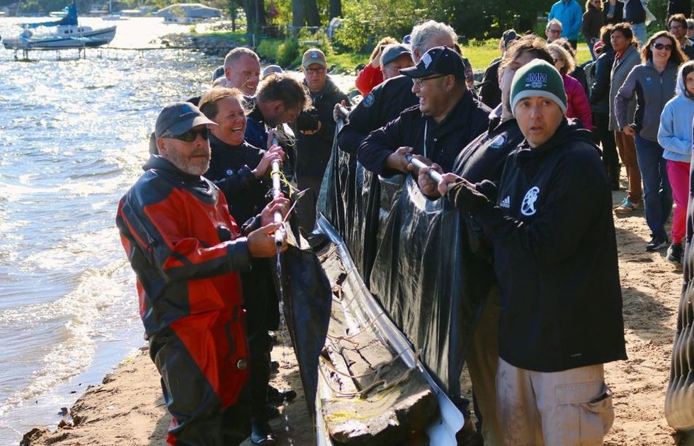 3,000YearOld Canoe Found in Wisconsin’s Lake Mendota Is the Oldest