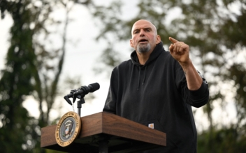 John Fetterman to Debate Mehmet Oz After Newspaper Questions His Ability to Serve as US Senator