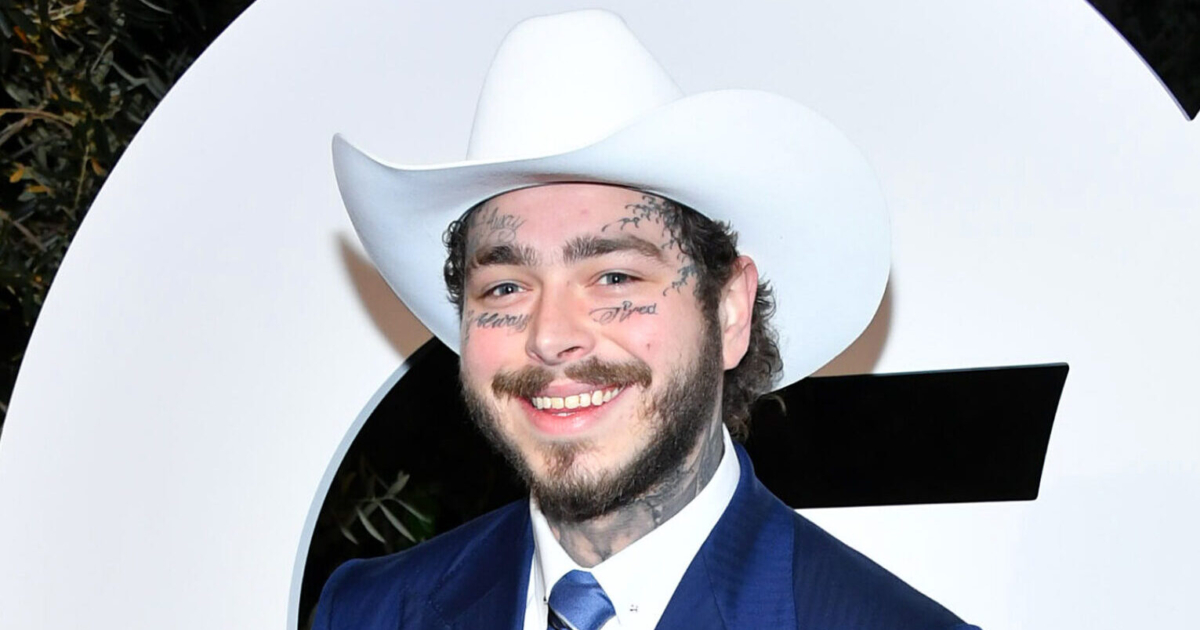 Post Malone Suffers Bruised Ribs After Falling Through a Hole on Stage ...