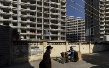 China’s ‘Rotting Home’ Owners Struggling