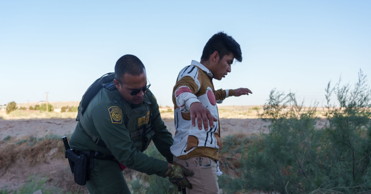 US-Mexico Border Arrests Top 2 Million in a Year for the First Time in ...