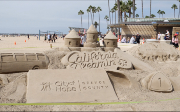 Newport Beach Hosts 60th Annual Sandcastle Contest