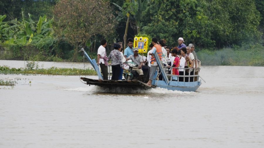 At Least 10 Students Drown After River Ferry Capsizes in Cambodia