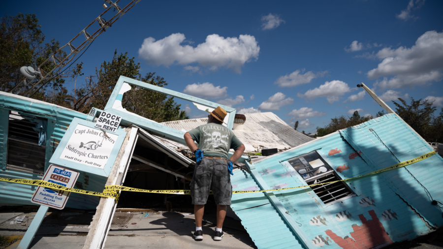 FBI Warns Florida Residents of Fraud Schemes as Death Toll Rises From Hurricane Ian