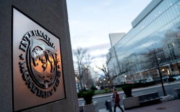 Lower Global Growth, ‘Stickier’ Inflation in 2023, IMF Forecasts