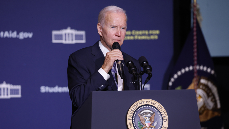 US Business Activity Deteriorates Even Faster as Biden Touts ‘Historically Strong’ Economic Recovery