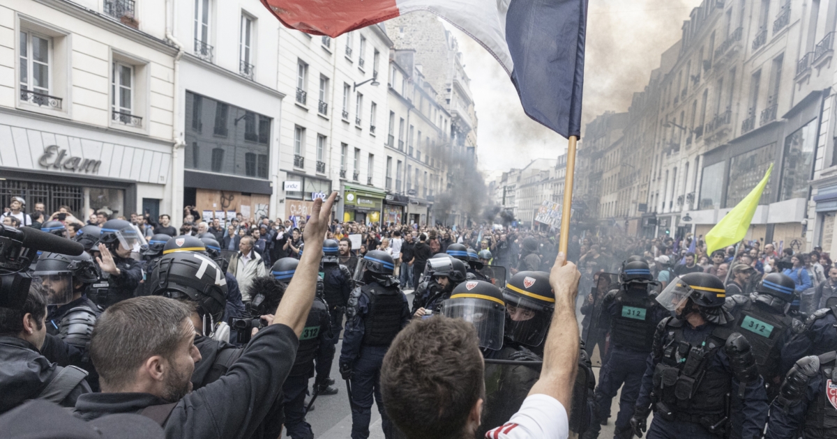Thousands in Paris Protest Against High Cost of Living NTD