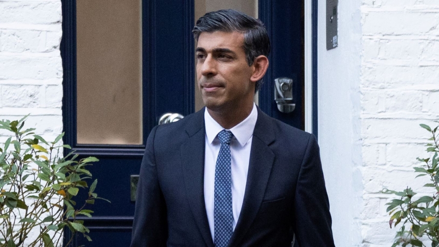 Rishi Sunak Reinstates Fracking Ban in England