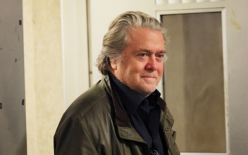 DOJ Asks Federal Judge to Sentence Steve Bannon to 6 Months in Jail, Pay Hefty Fine