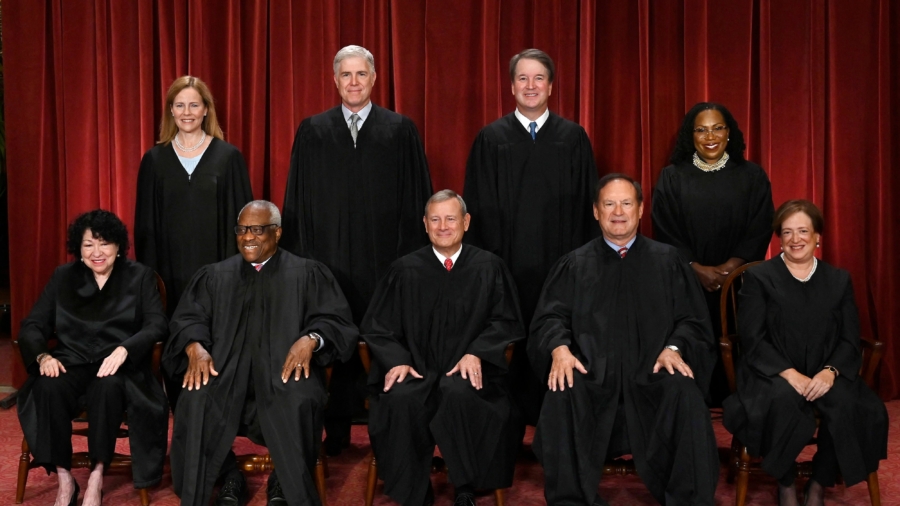 All Supreme Court Justices Agree to Vacate Abortion Ruling Except One