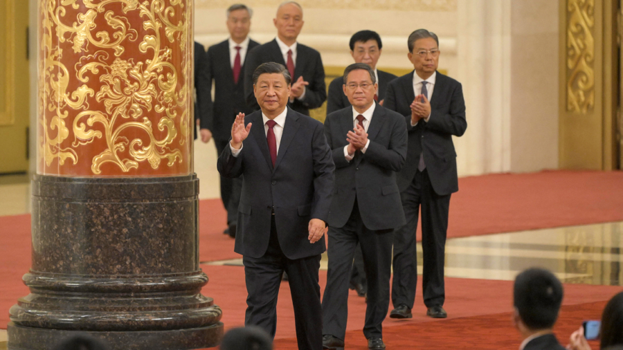 Xi Jinping Secures Unprecedented 3rd Term as CCP Leader