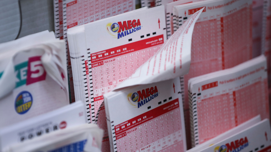 Mega Millions Jackpot Grows to 820 Million With a Possible Cash Payout