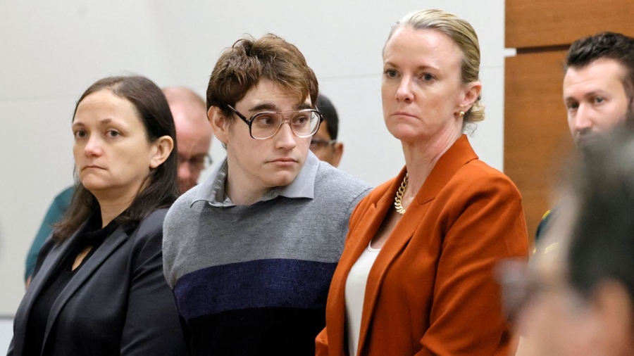 Juror in Parkland Shooting Case Was Threatened Before Verdict Reached: Filing
