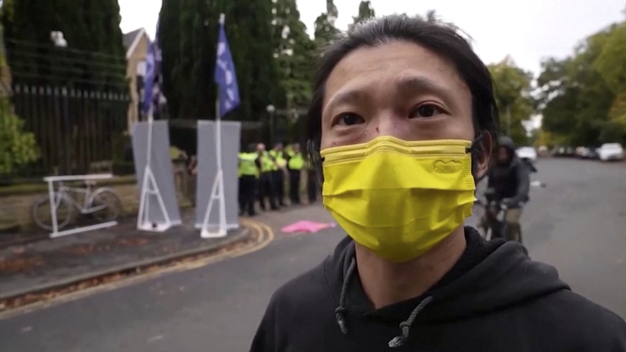 UK Police Launch Investigation After Hong Kong Protester Beaten at Chinese Consulate