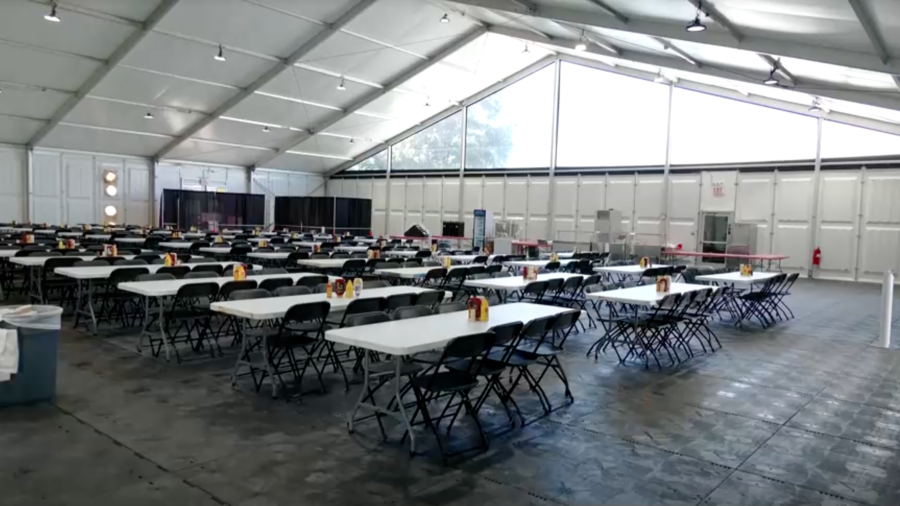 NYC Shelter Provides TVs, Gaming Consoles for Single-Adult Illegal Immigrants