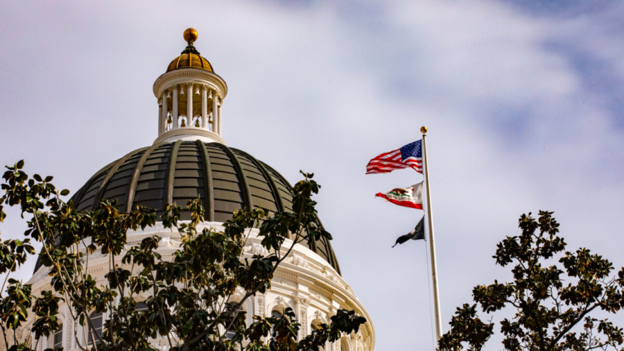 Nearly 700,000 Residents Left California Over Past Two Years: State Policies to Blame?