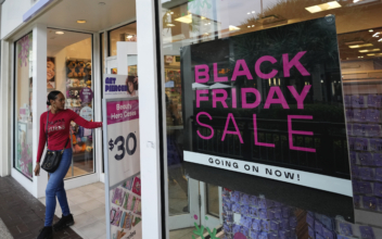 Inflation Hovers Over Shoppers Seeking Deals on Black Friday