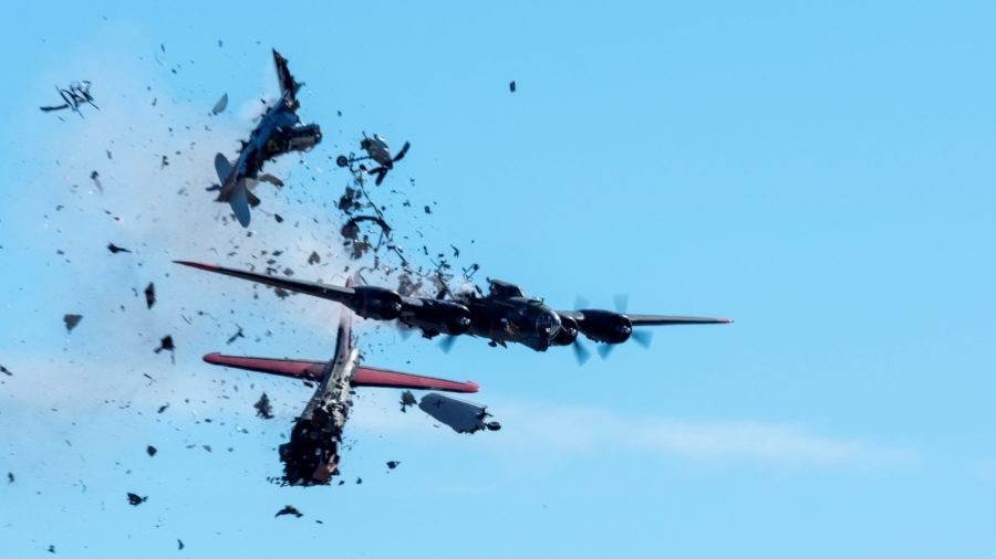 NTSB Gives Update on Dallas Vintage Plane Crash