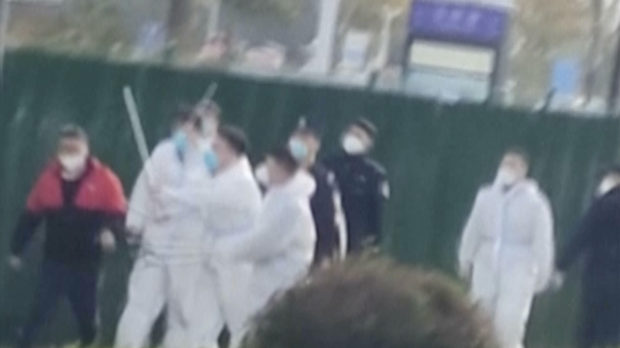 Largest Apple iPhone Factory in China Rocked by Protests Over COVID-19 Curbs
