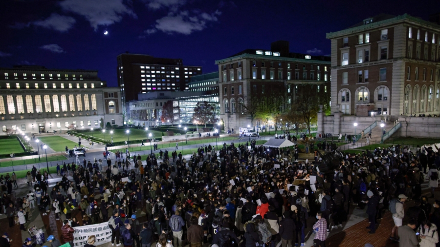 Protests Erupt in Canada and Across US Against CCP and Its COVID-19 Policies