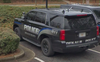 Police: 1 Killed, 3 Shot Breaking Into Georgia Home