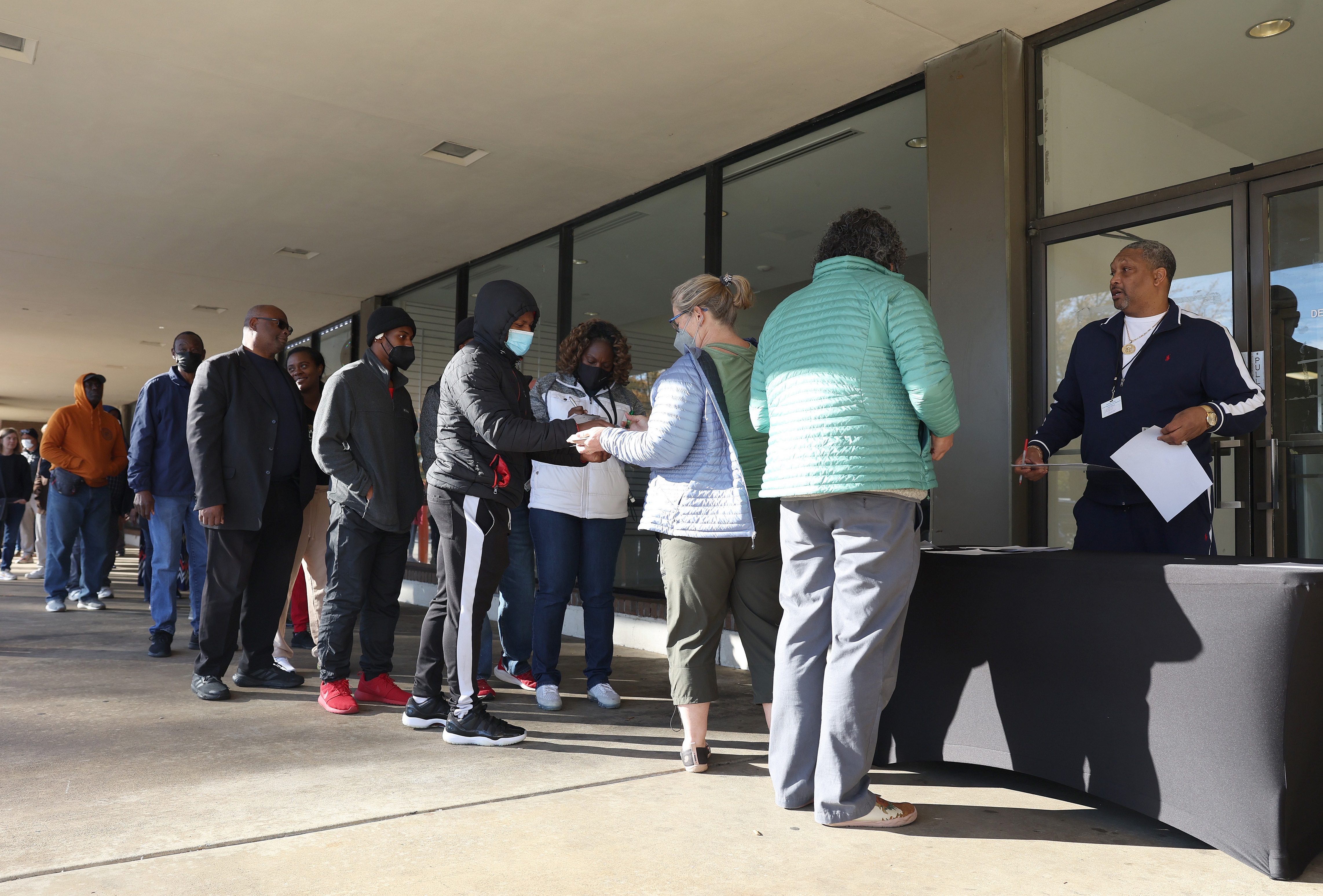 Record Numbers Turn Out For Early Voting in Georgia Senate Runoff