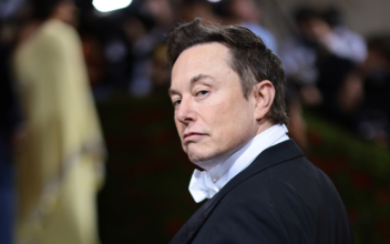 Elon Musk Terminates Twitter Deal; ‘No Evidence’ of Border Patrol Agents Whipping Migrants: CBP | NTD Evening News
