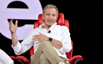 Disney CEO Bob Iger ‘Sorry’ for Battle Against Florida, Calls on Employees to ‘Respect’ Audience