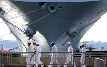US Navy Coming in 7,000 Sailors Short of 2023 Recruiting Goal