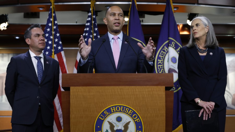 House Democrat Leaders Hold Weekly Press Conference