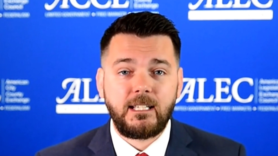 Most Conservative Governors Win by Wide Margins: Analyst
