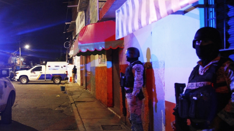 9 Dead, Including 4 Women, in Attack on Bar in Mexico