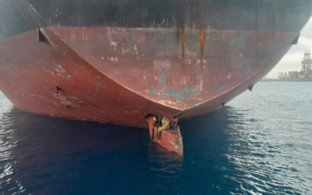 Nigerian Stowaways Found on Ship&#8217;s Rudder in Canary Islands