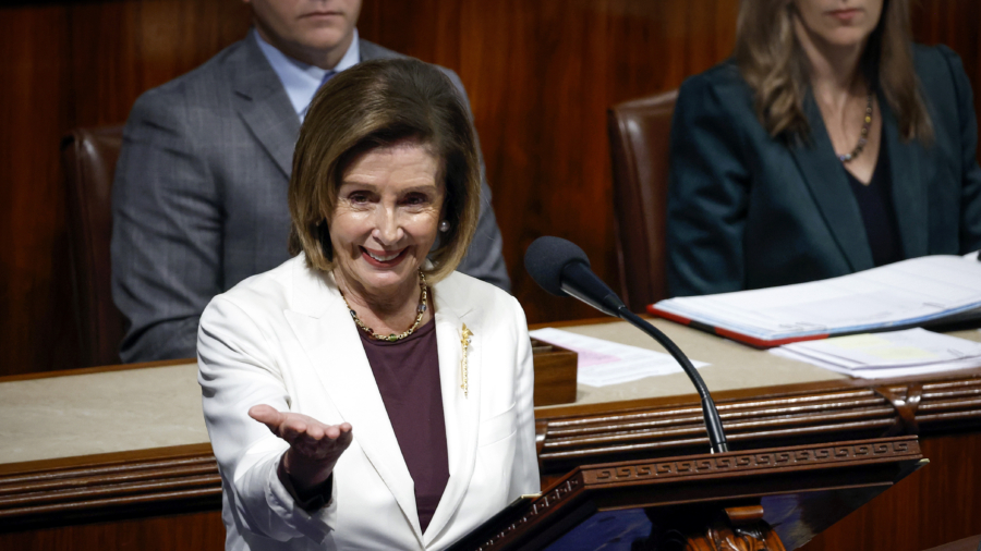 Pelosi to Leave US House Leadership but Remain in Congress