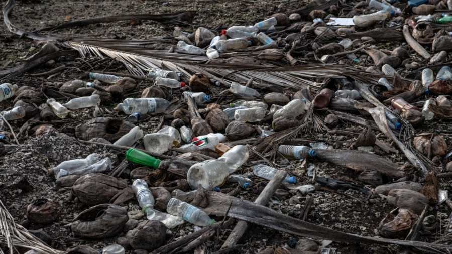 Single Use Plastic Waste Threatens Maldives