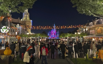 Shanghai Disney Guests Kept in Closed Park for Virus Testing