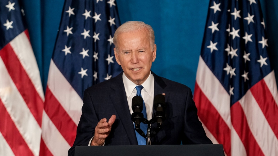 Biden Tells Voters ‘MAGA Republicans’ Will Lead US Down a ‘Path of Chaos’