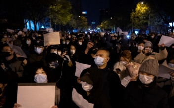 Mass Protests After Xinjiang Apartment Fire Deaths Sees Chinese Authorities Lift Some Lockdowns