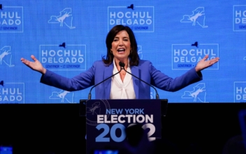 Hochul Defeats Republican Zeldin in New York Governor’s Race