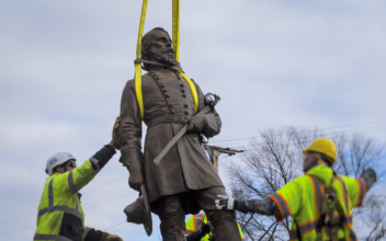 Virginia’s Capital Removes Its Last City-Owned Confederate Monument