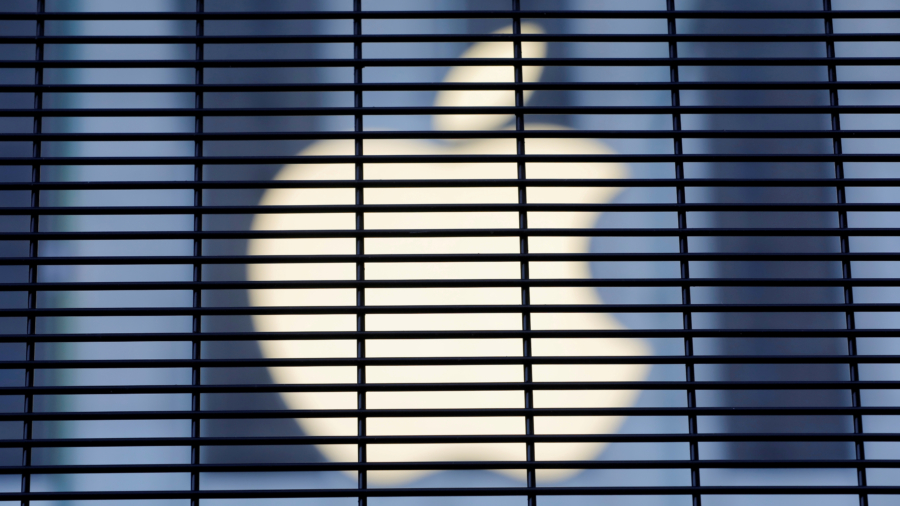 Apple Offers Hacking Targets New Options to Secure Data, Chats