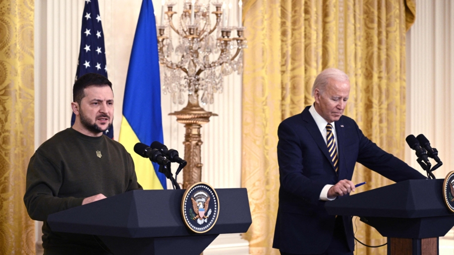 Ukraine Will Get What It Needs to ‘Defend Itself and Succeed on the Battlefield,’ Biden Tells Zelensky