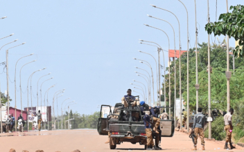 10 Killed After Burkina Faso Bus Hits Landmine on Christmas Day