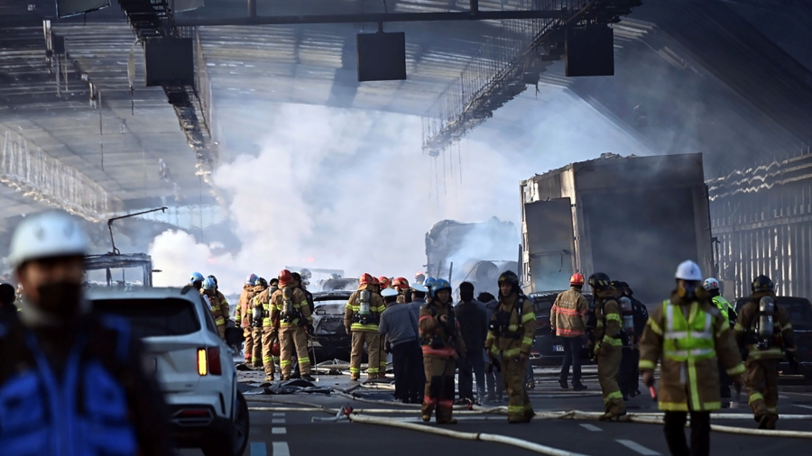Fire After Highway Crash in South Korea Kills 5, Injures 37