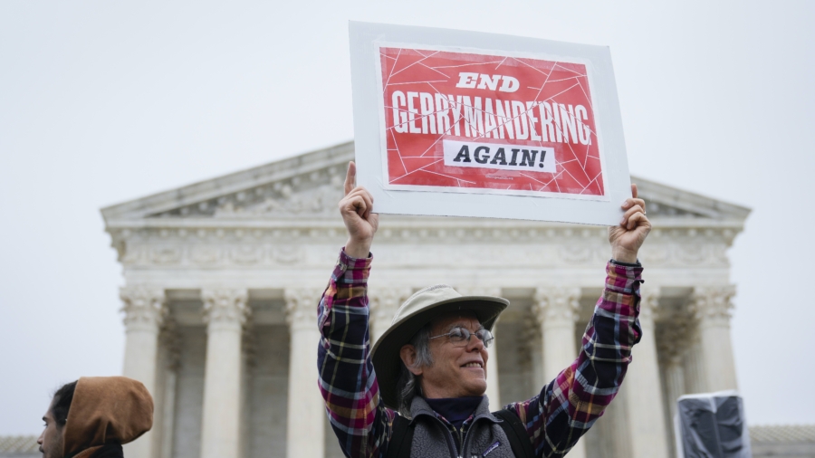 North Carolina State Constitution Doesn't Address Gerrymandering: Woodhouse