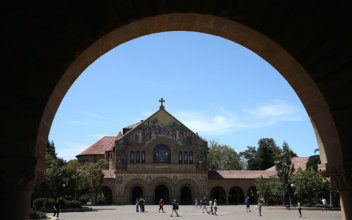 Stanford University President to Resign After Research Manipulation Concerns