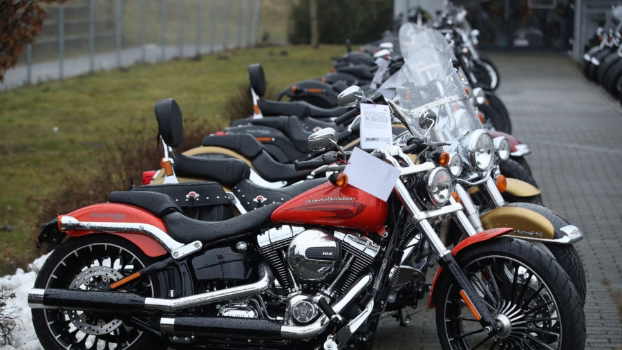 Aussie Motorcycle Club Fosters Brotherhood