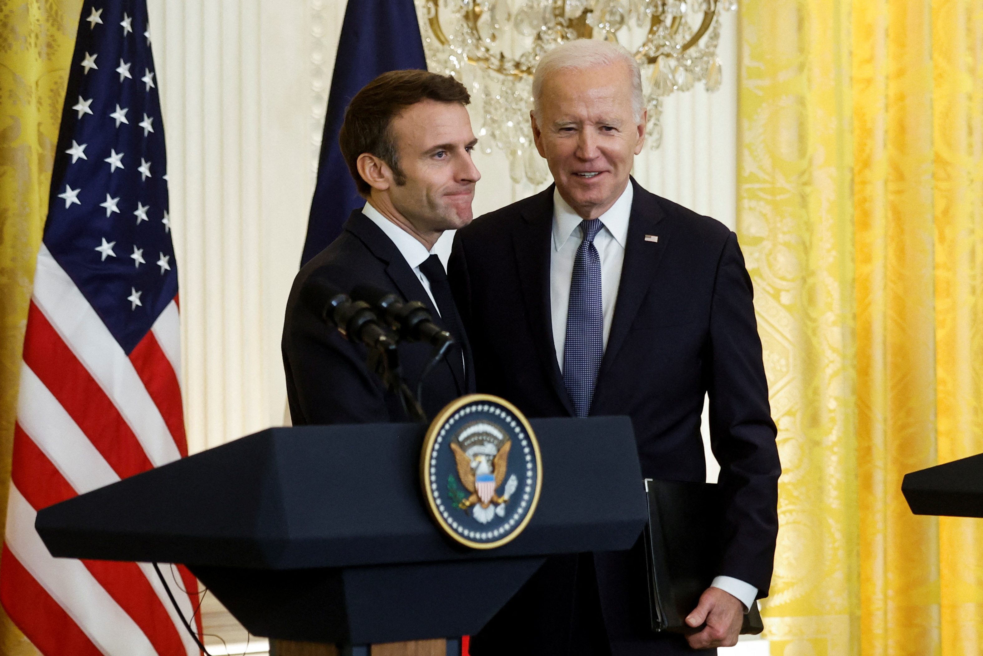 US, France Present United Front to Hold Russia to Account on Ukraine